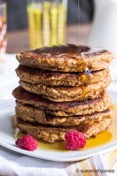 Healthy Applesauce Oatmeal Pancakes